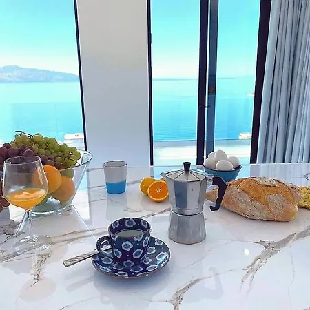 Luxury Sea View شقة