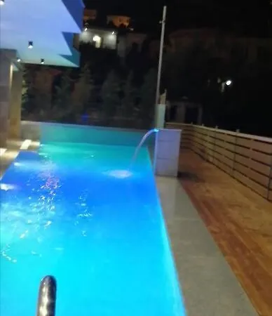 شقة Luxury Sea View ساراندا