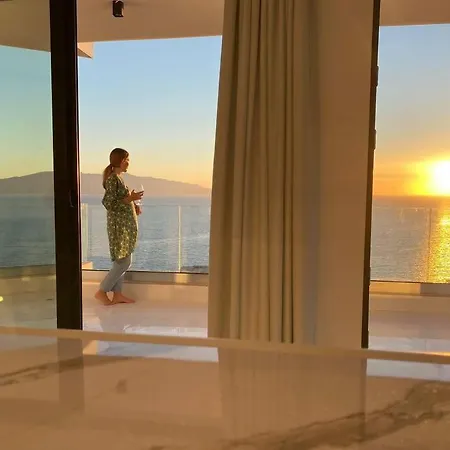 Luxury Sea View شقة